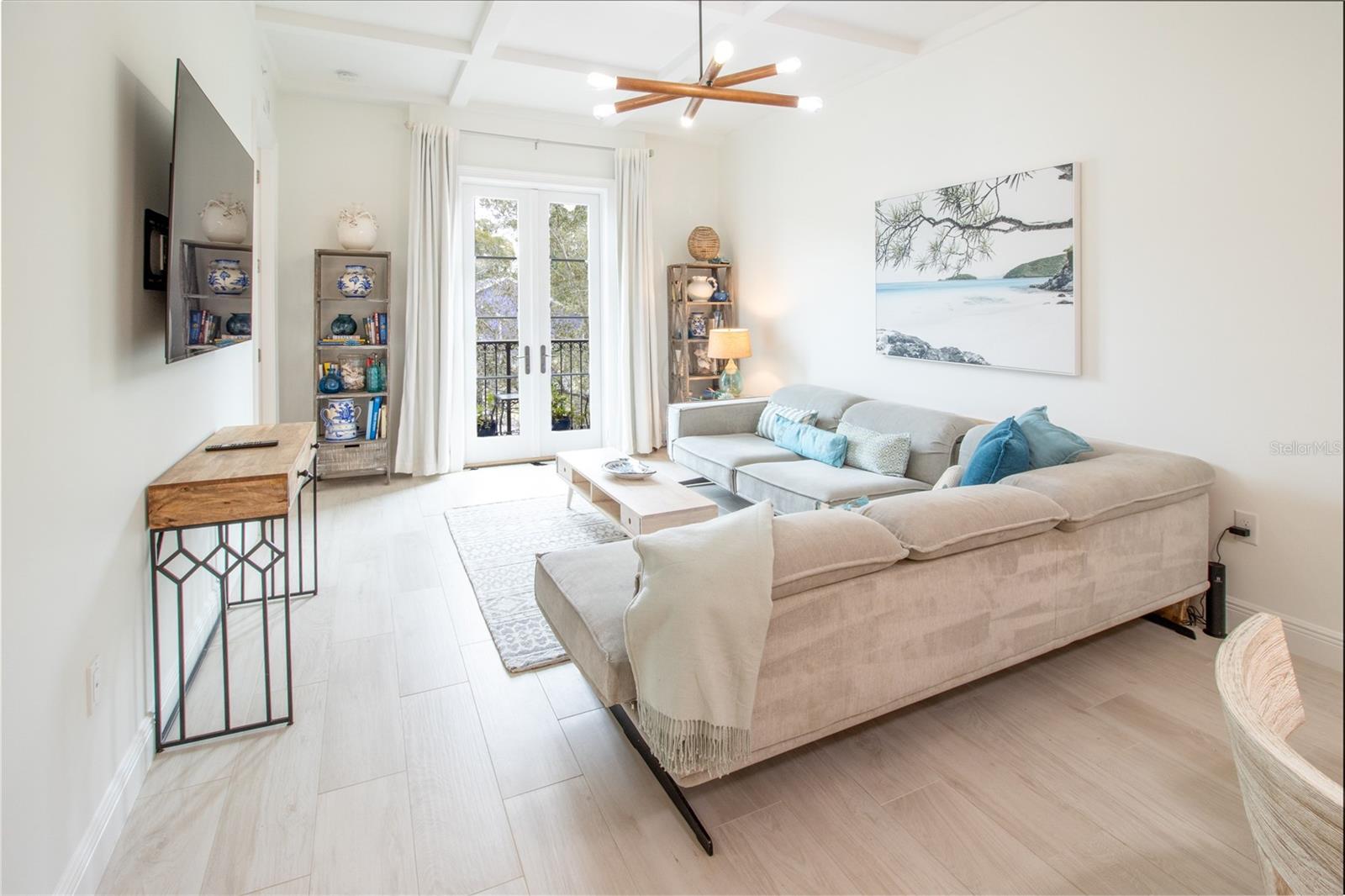 525 N ORANGE AVE #204, SARASOTA, FL, 34236