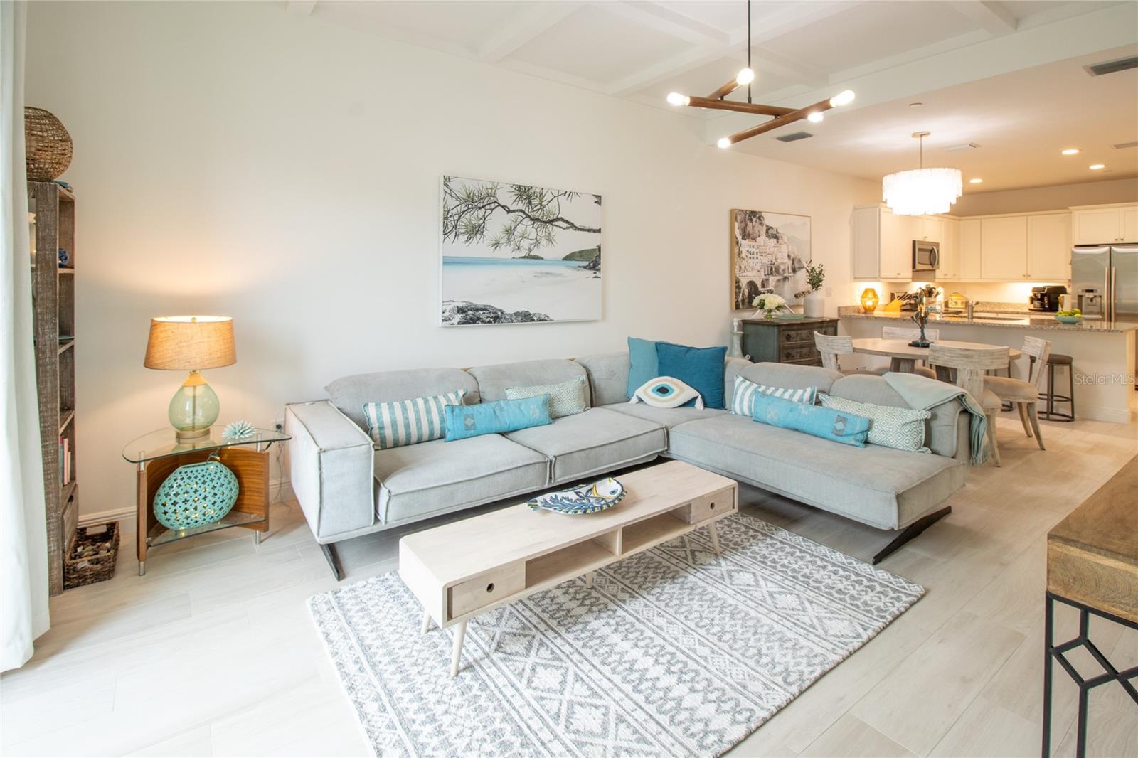 525 N ORANGE AVE #204, SARASOTA, FL, 34236