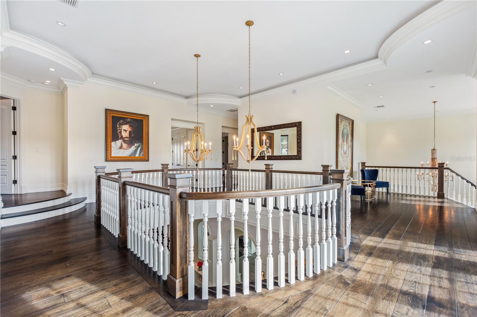 O6165579 Property Photo