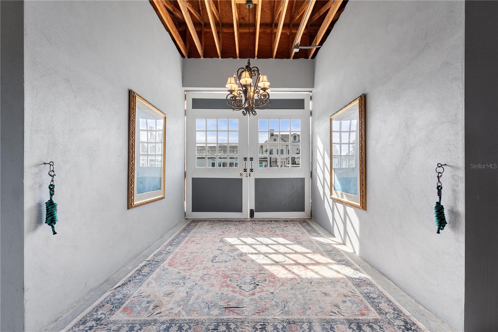 O6165579 Property Photo