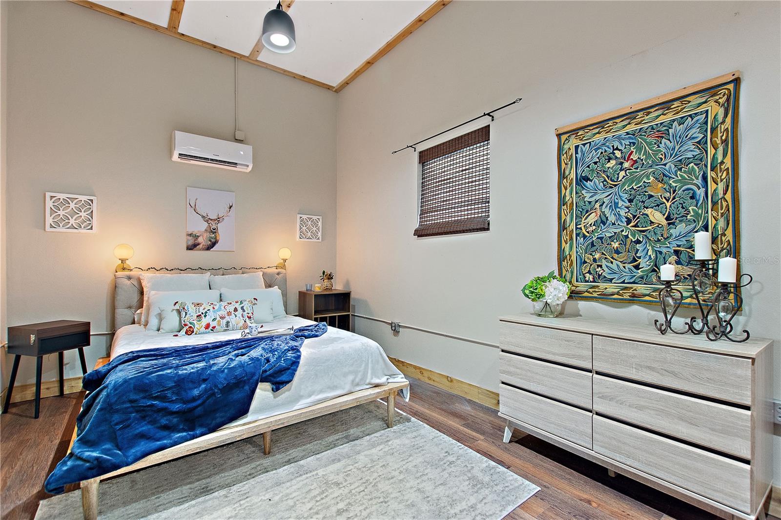 O6165579 Property Photo