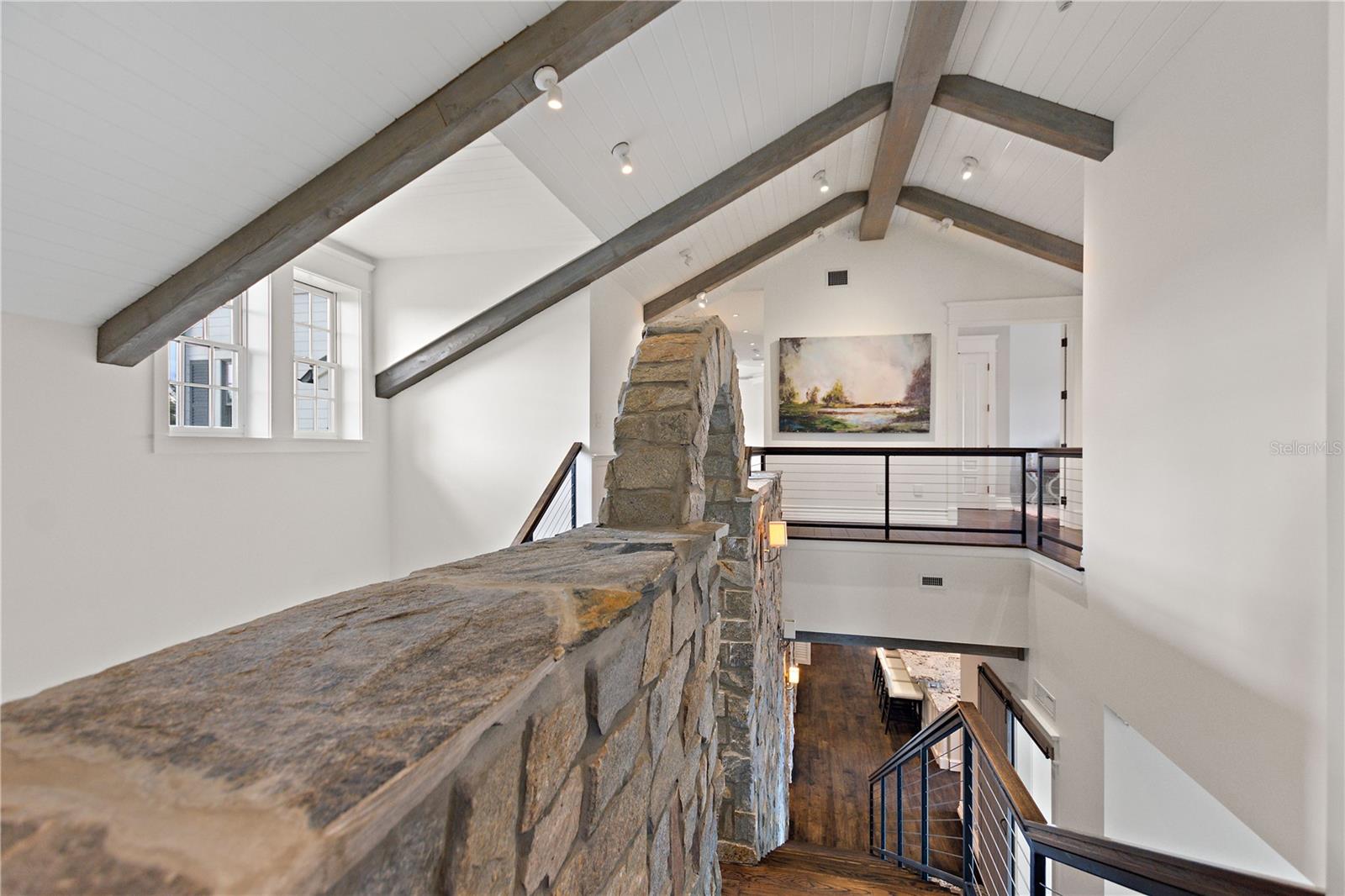 O6165579 Property Photo