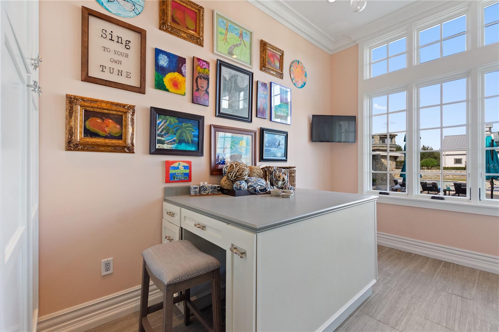 O6165579 Property Photo