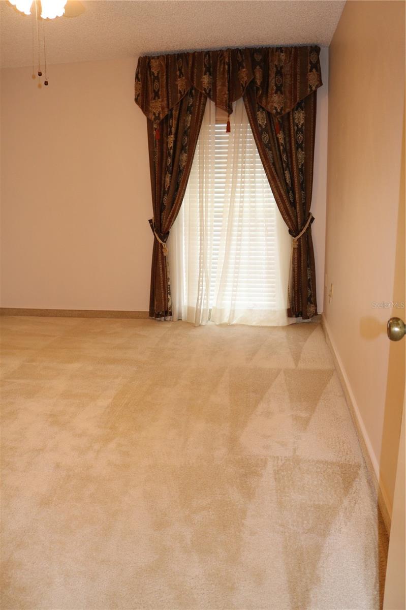 225 COUNTRY CLUB DR #E248, LARGO, FL, 33771