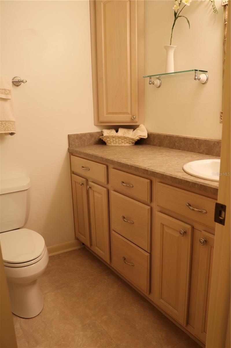 225 COUNTRY CLUB DR #E248, LARGO, FL, 33771