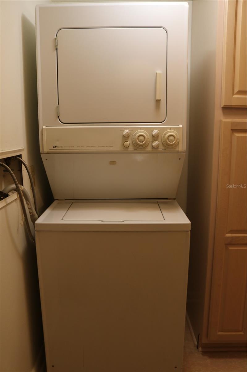 225 COUNTRY CLUB DR #E248, LARGO, FL, 33771