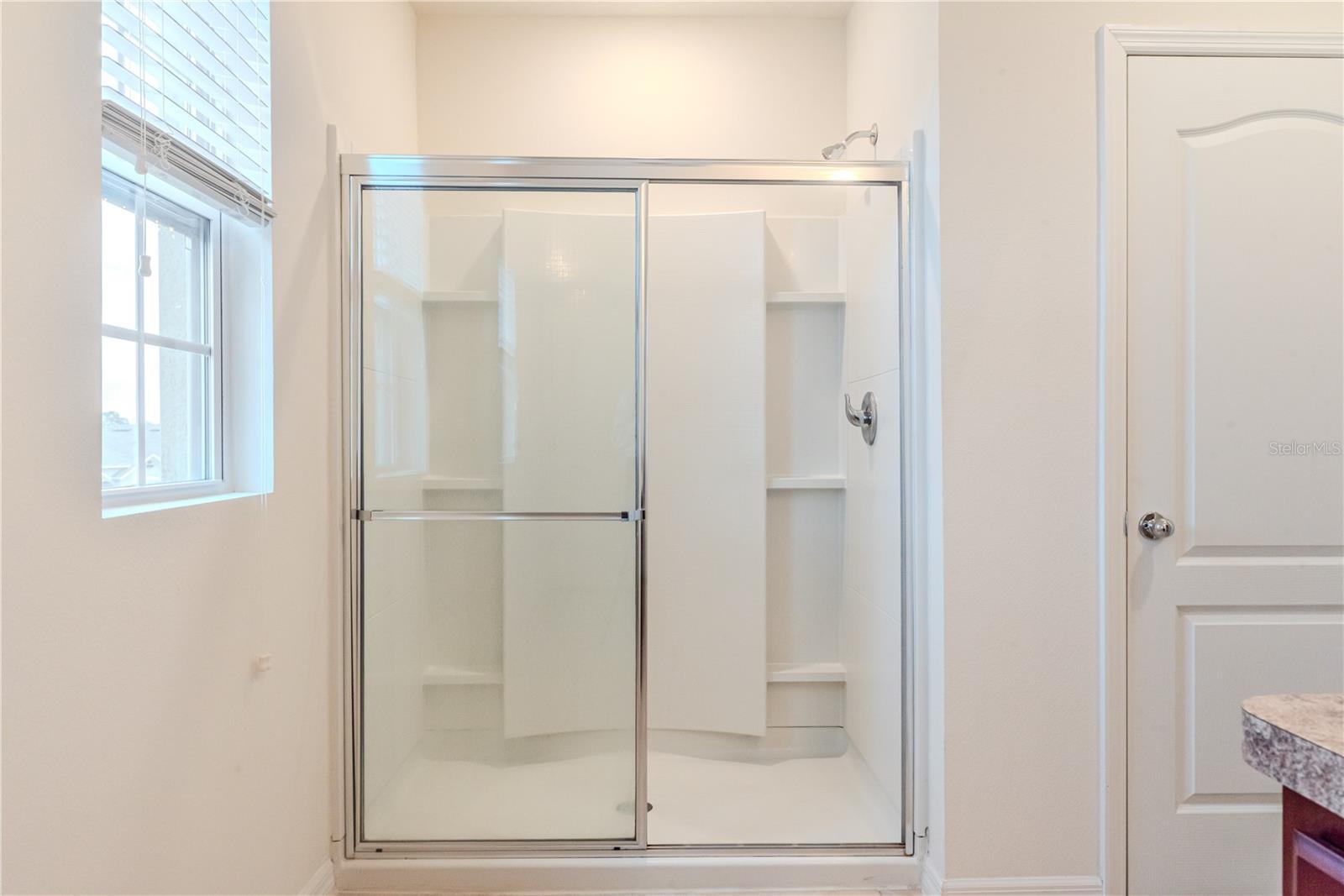 208 FALL GLO RD, WINTER HAVEN, FL, 33880