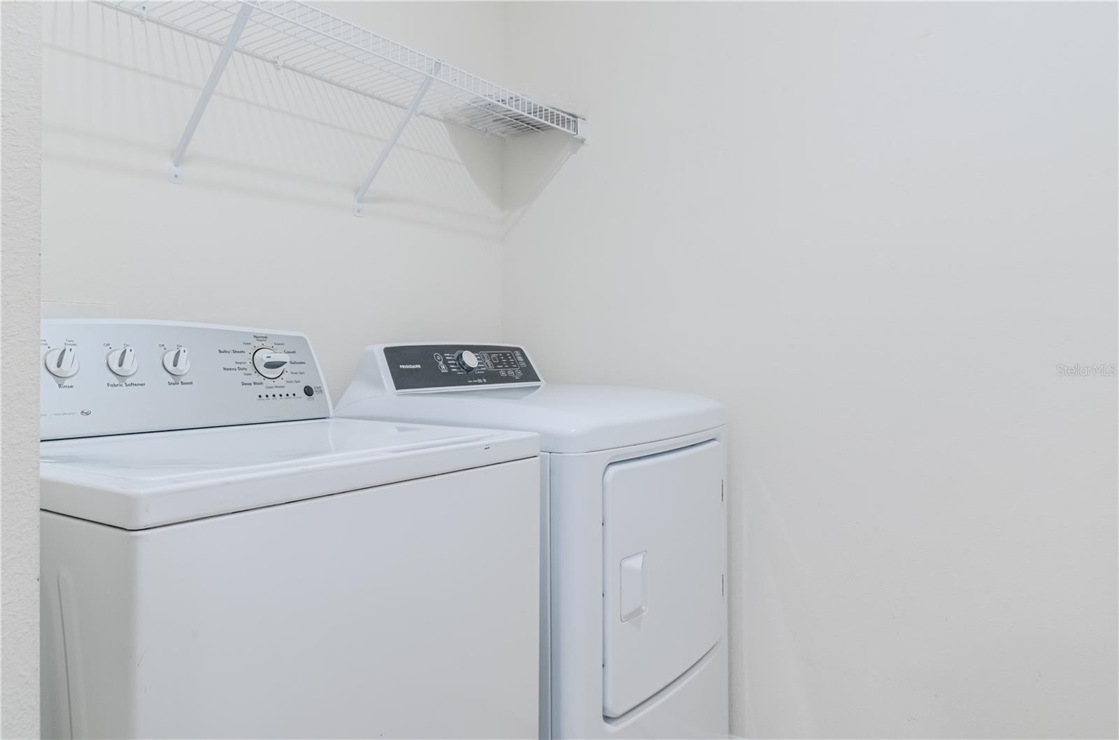 208 FALL GLO RD, WINTER HAVEN, FL, 33880