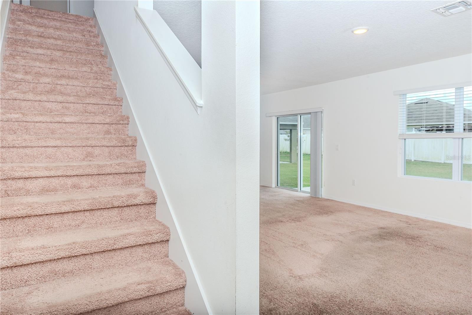 208 FALL GLO RD, WINTER HAVEN, FL, 33880