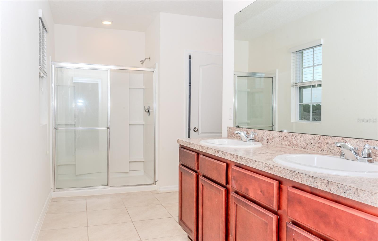 208 FALL GLO RD, WINTER HAVEN, FL, 33880