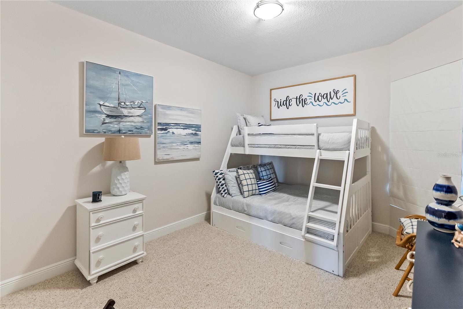 392 ARUBA CIR #202, BRADENTON, FL, 34209