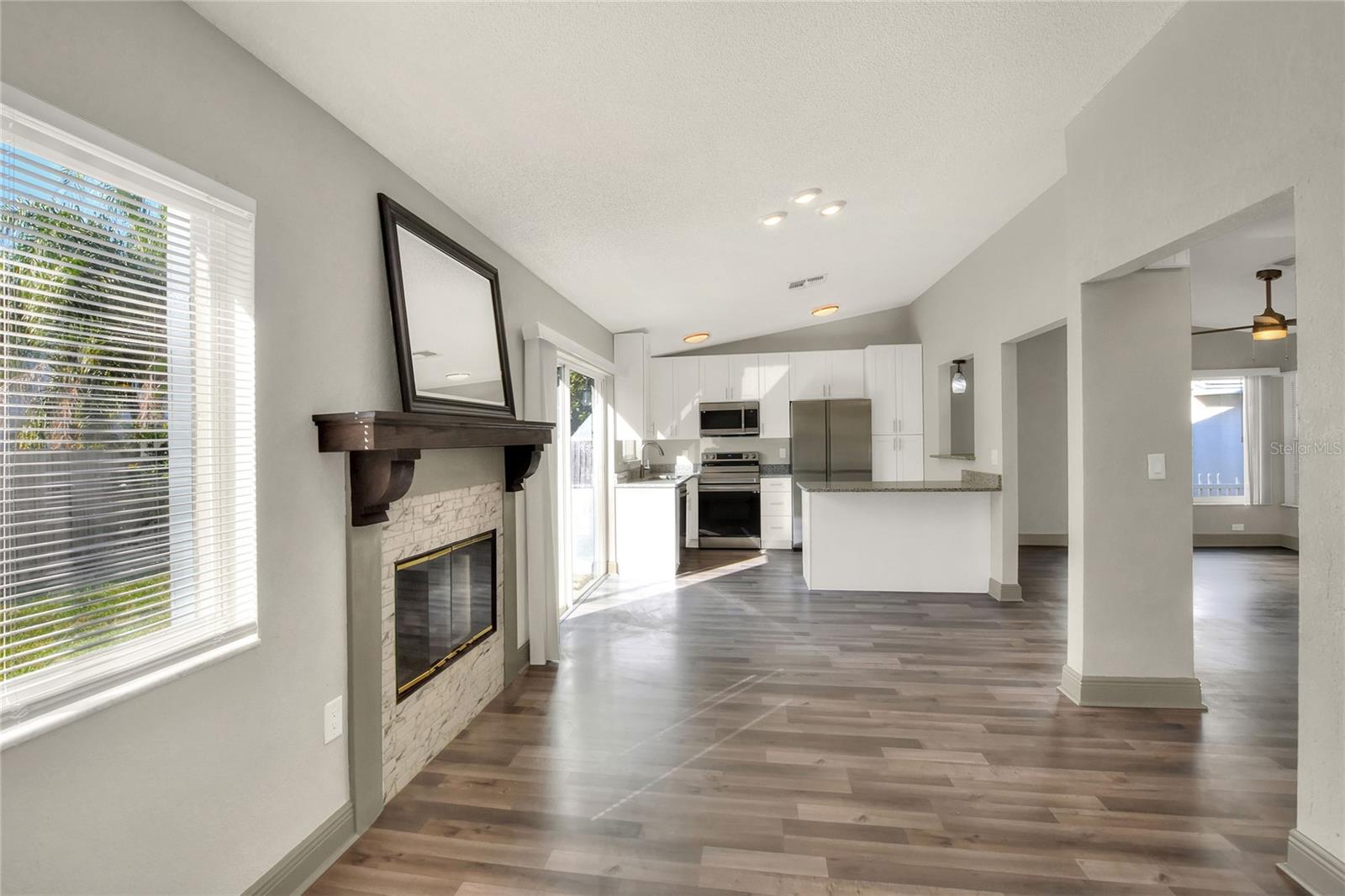 1100 LOWRY AVE #33, LAKELAND, FL, 33801