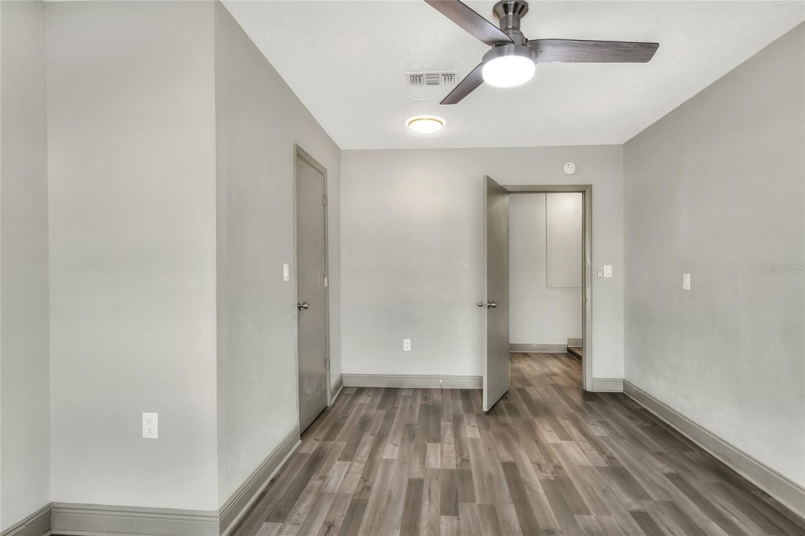 1100 LOWRY AVE #33, LAKELAND, FL, 33801