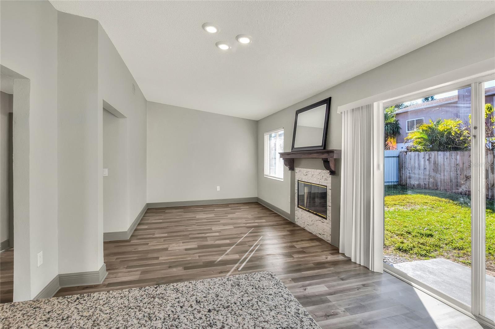 1100 LOWRY AVE #33, LAKELAND, FL, 33801