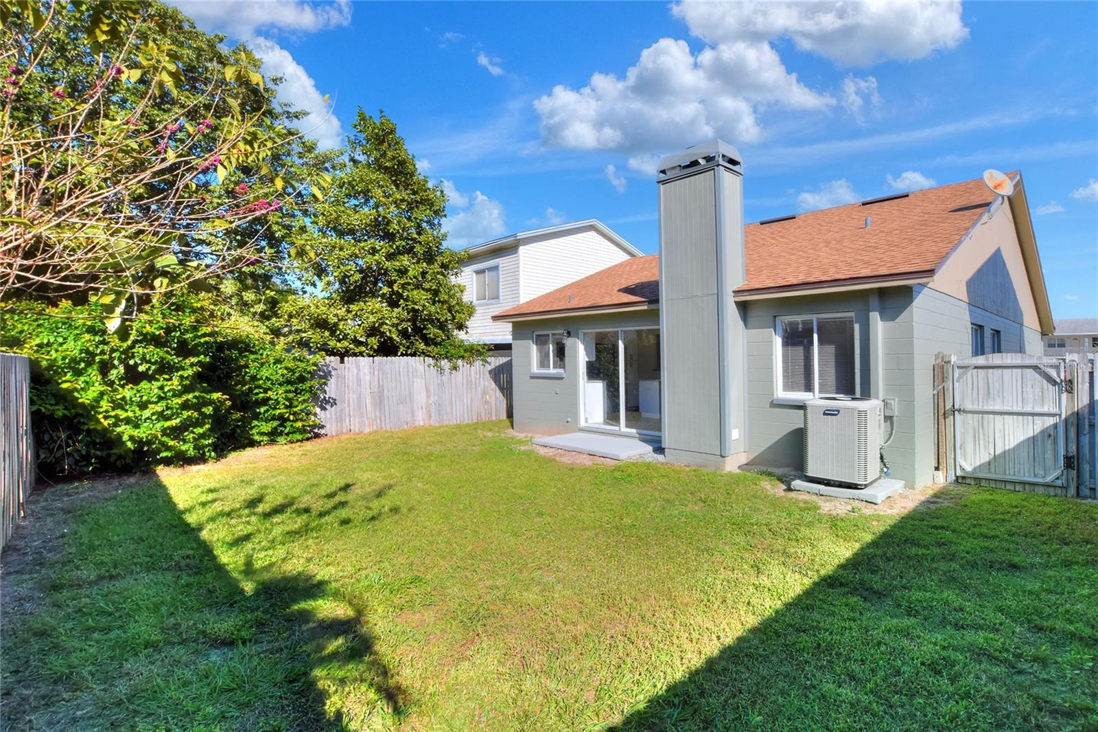1100 LOWRY AVE #33, LAKELAND, FL, 33801