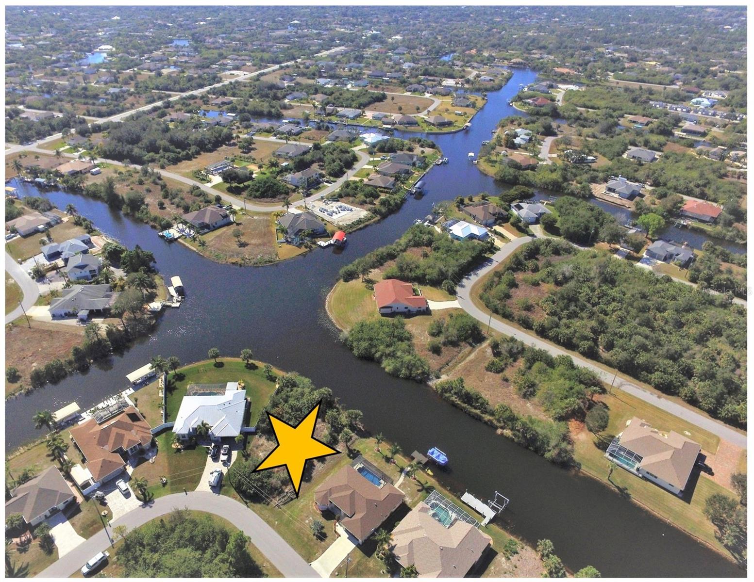 9490 SNAPPER CIR, PORT CHARLOTTE, FL, 33981