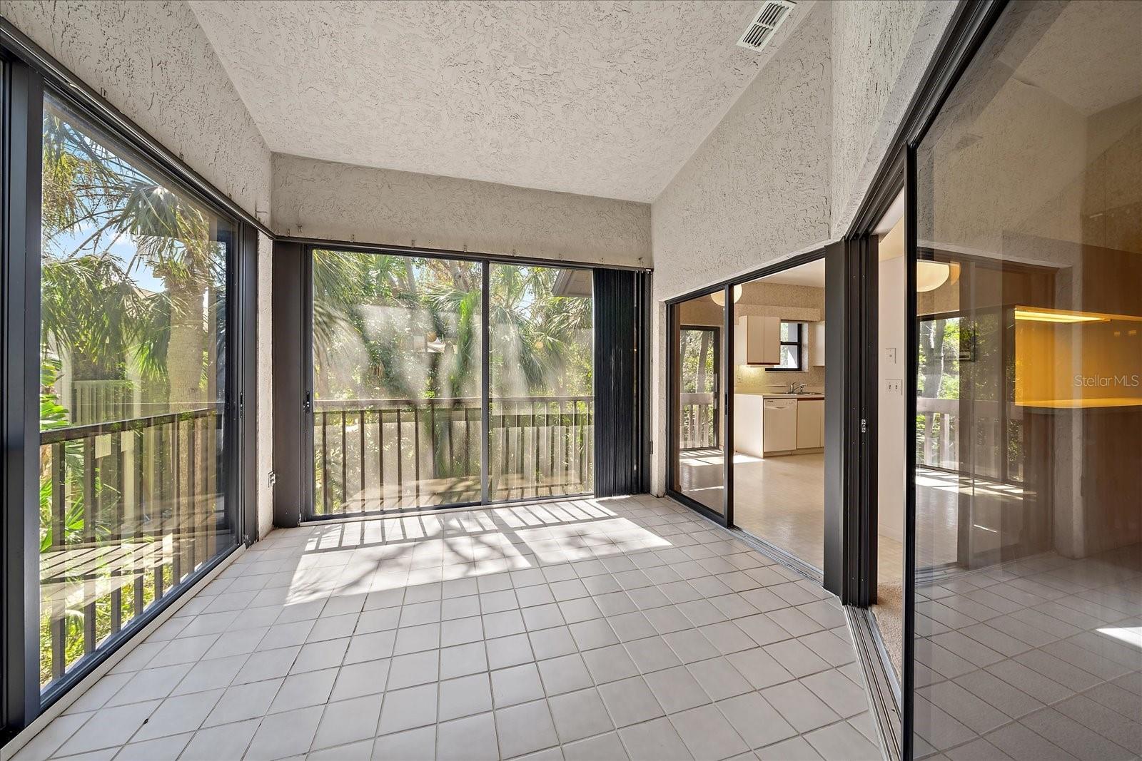 1654 STARLING DR #201, SARASOTA, FL, 34231