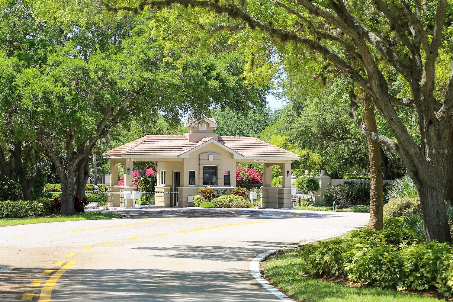 1654 STARLING DR #201, SARASOTA, FL, 34231