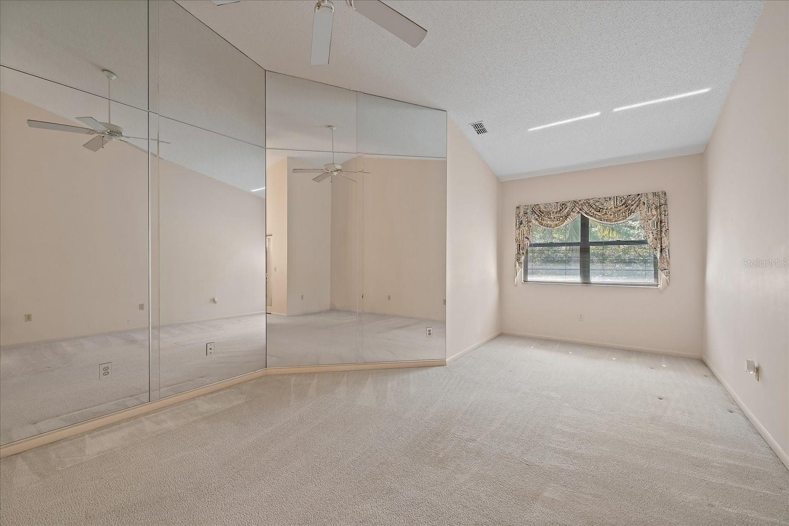 1654 STARLING DR #201, SARASOTA, FL, 34231