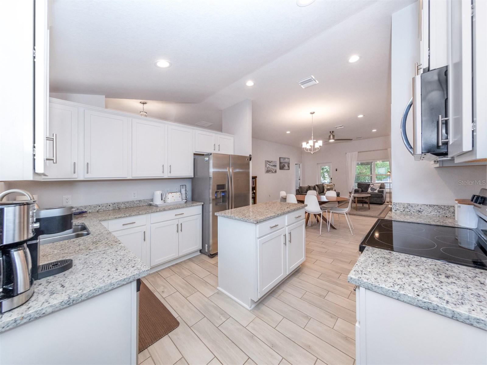 886 EUCLID RD, VENICE, FL, 34293
