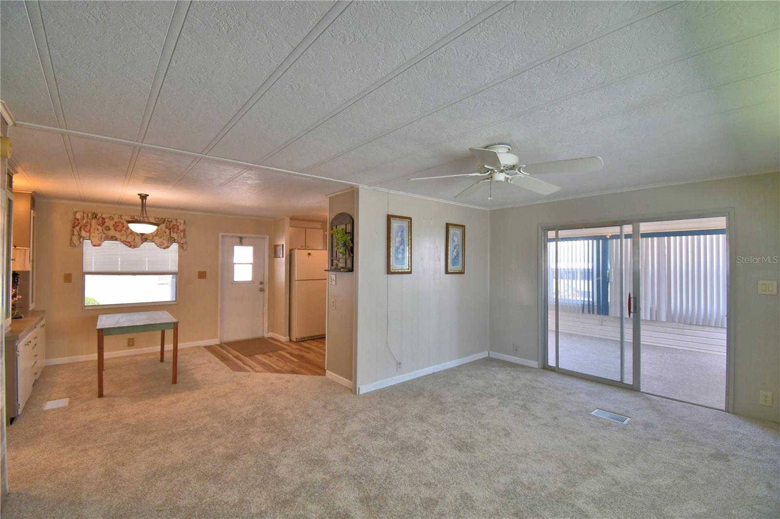 P4928579 Property Photo