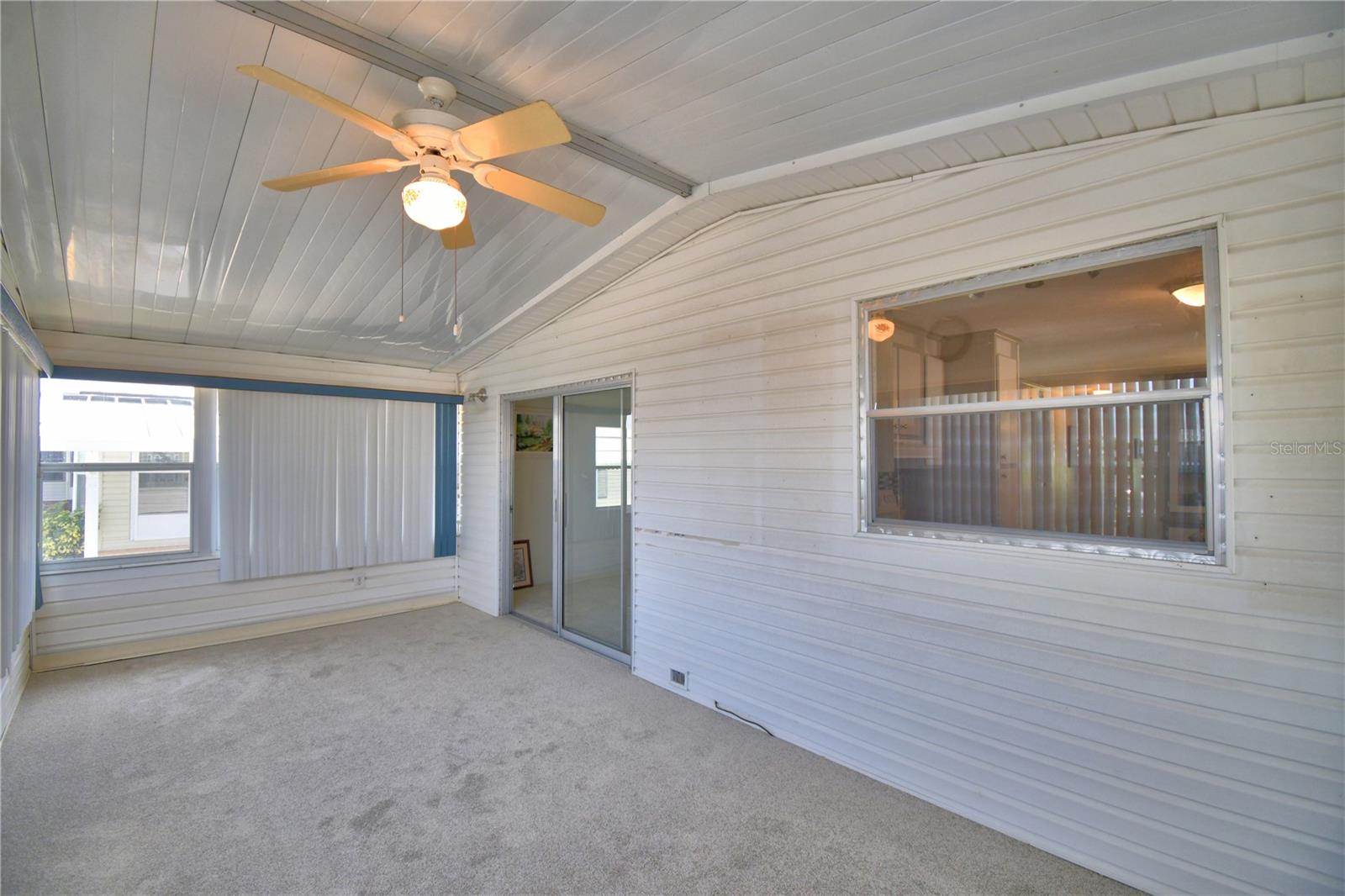 P4928579 Property Photo