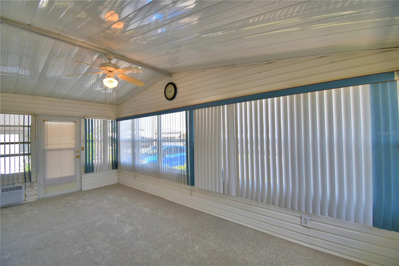 P4928579 Property Photo