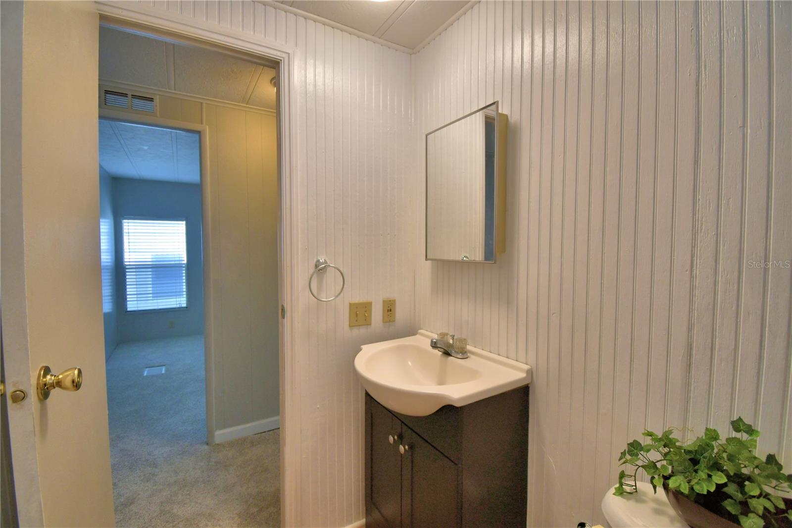 P4928579 Property Photo