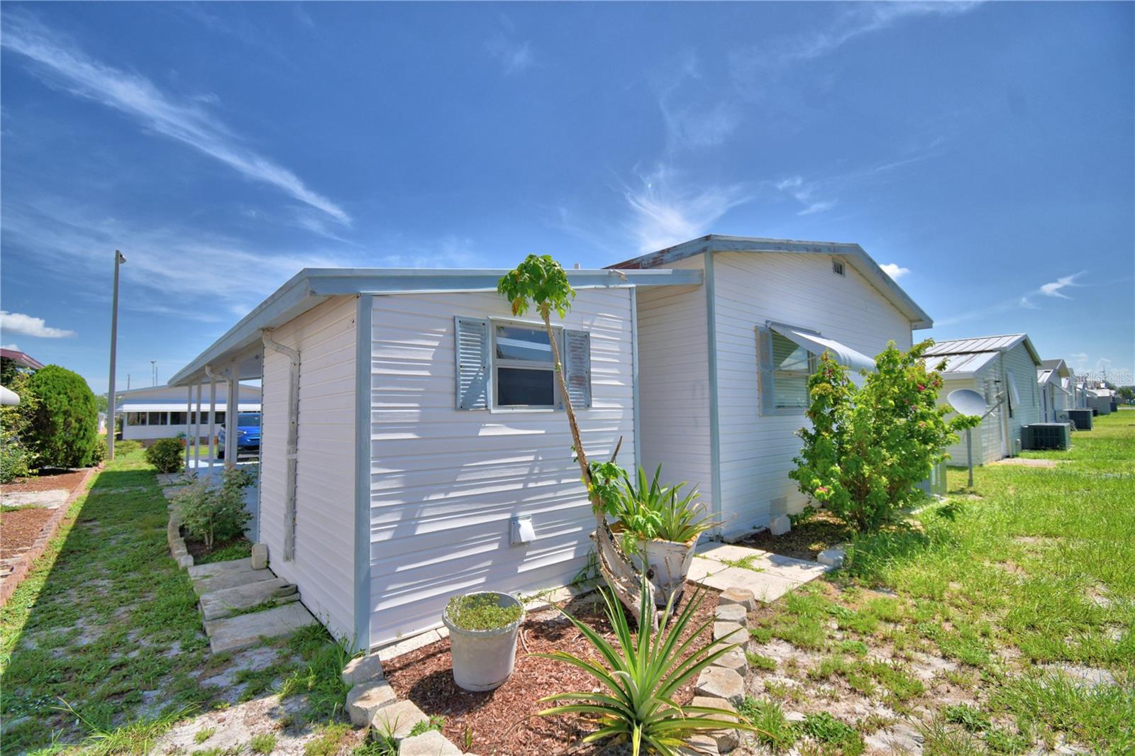 P4928579 Property Photo