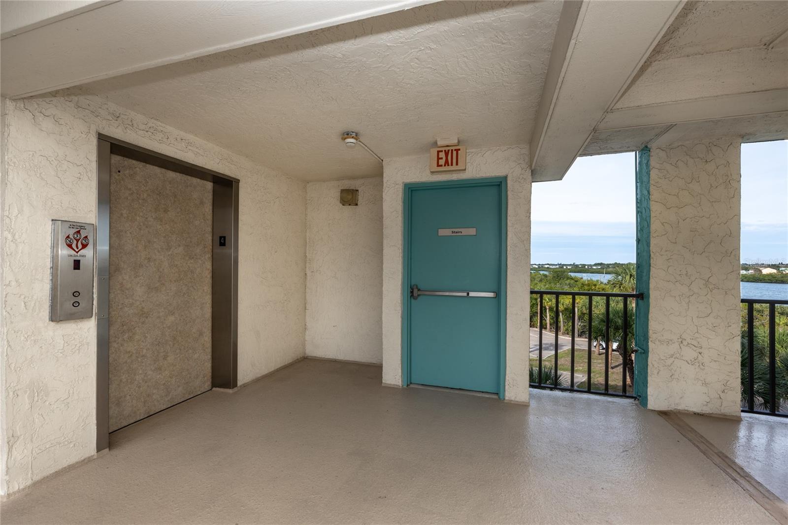 19531 GULF BLVD #403, INDIAN SHORES, FL, 33785