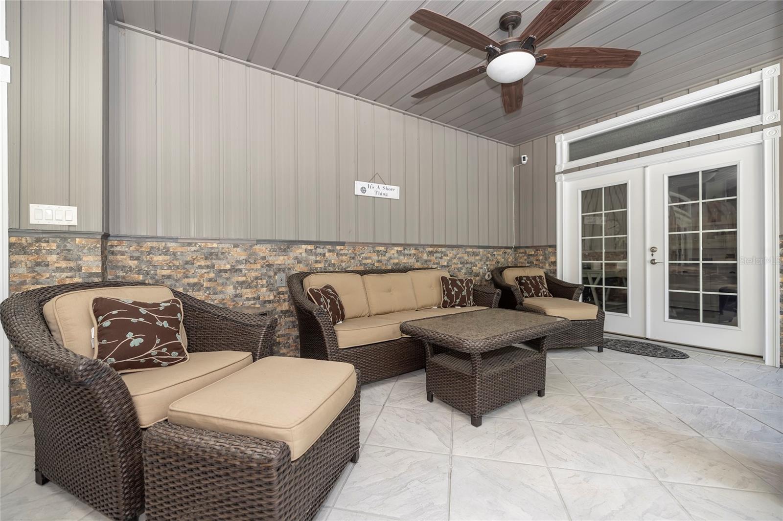 761 SOUNDVIEW DR, PALM HARBOR, FL, 34683