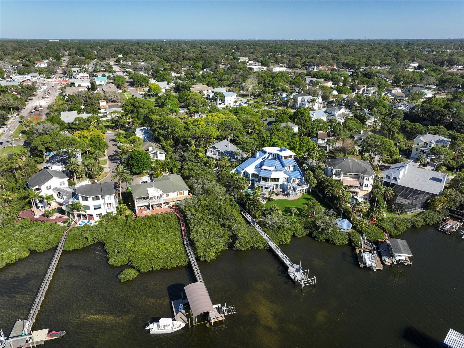 761 SOUNDVIEW DR, PALM HARBOR, FL, 34683