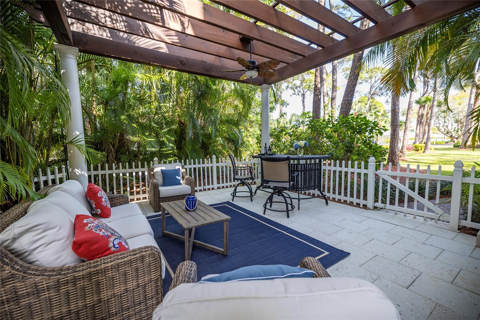 761 SOUNDVIEW DR, PALM HARBOR, FL, 34683