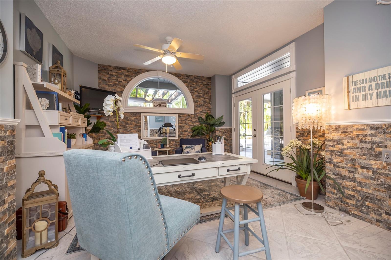 761 SOUNDVIEW DR, PALM HARBOR, FL, 34683