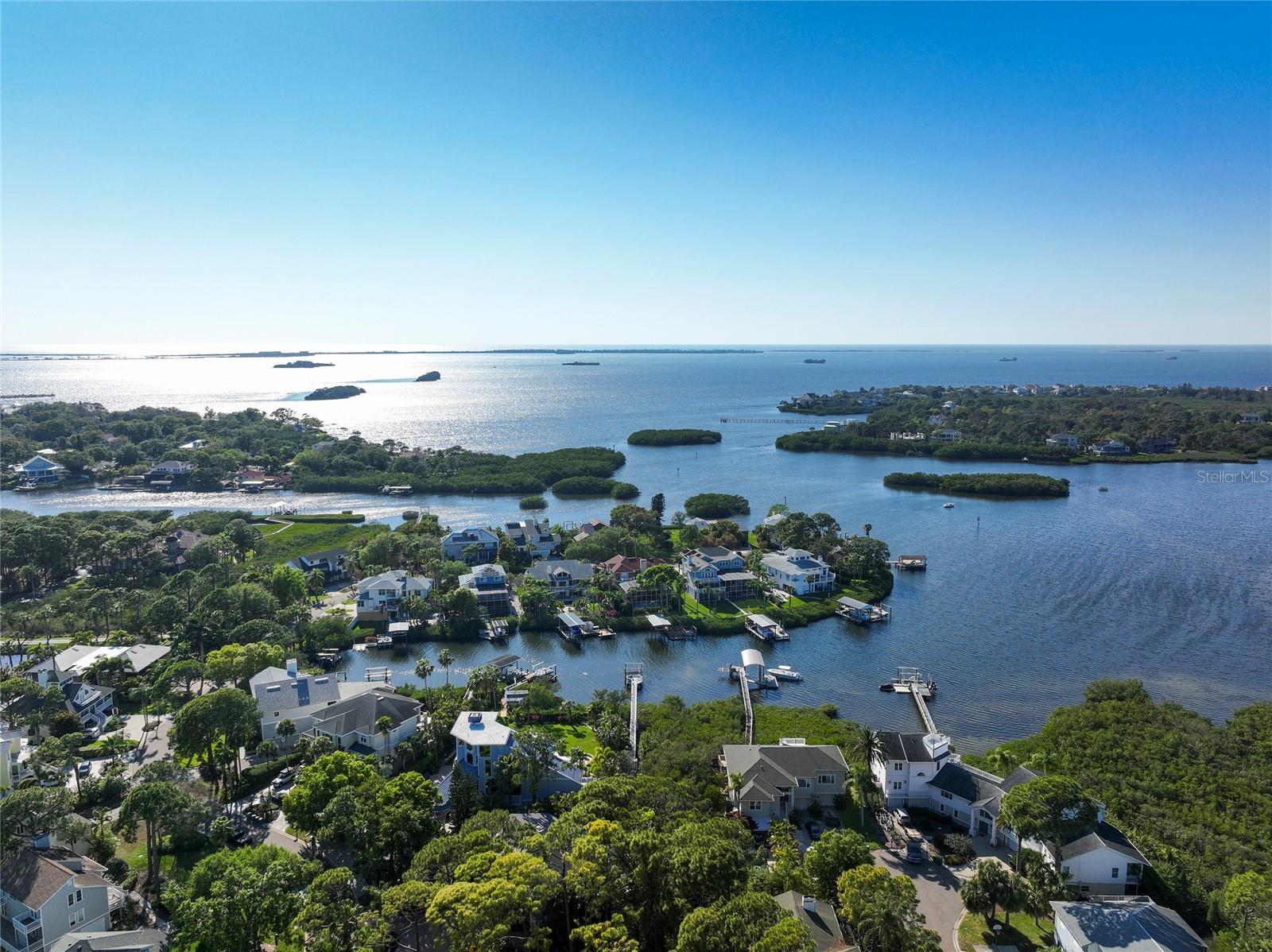 761 SOUNDVIEW DR, PALM HARBOR, FL, 34683
