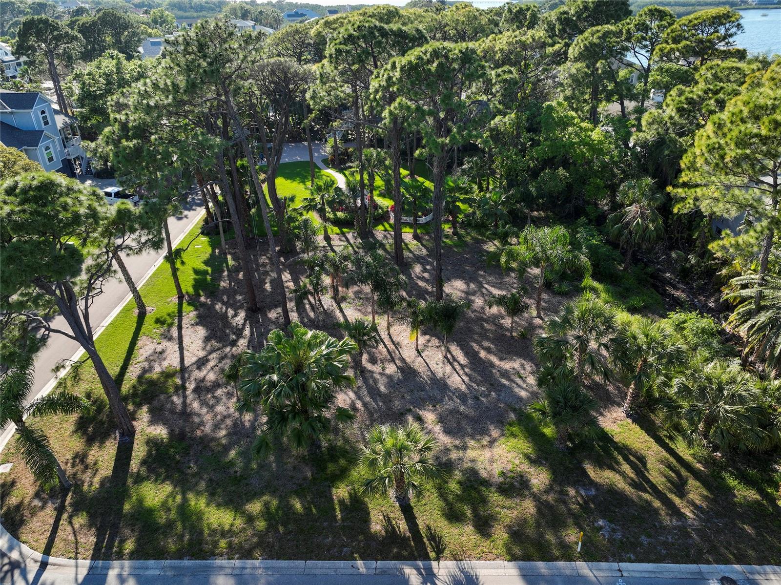 761 SOUNDVIEW DR, PALM HARBOR, FL, 34683