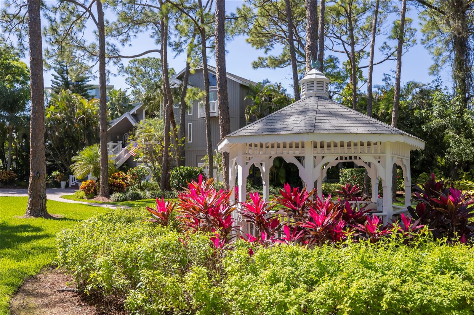 761 SOUNDVIEW DR, PALM HARBOR, FL, 34683