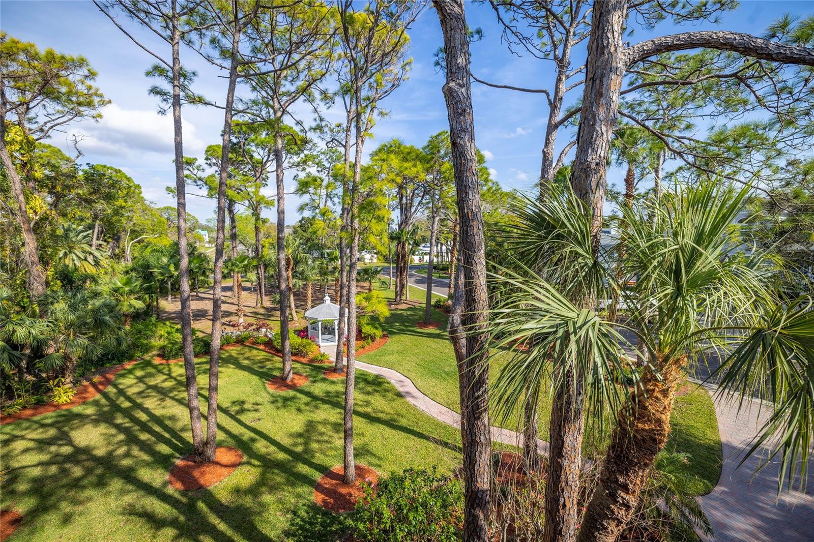 761 SOUNDVIEW DR, PALM HARBOR, FL, 34683