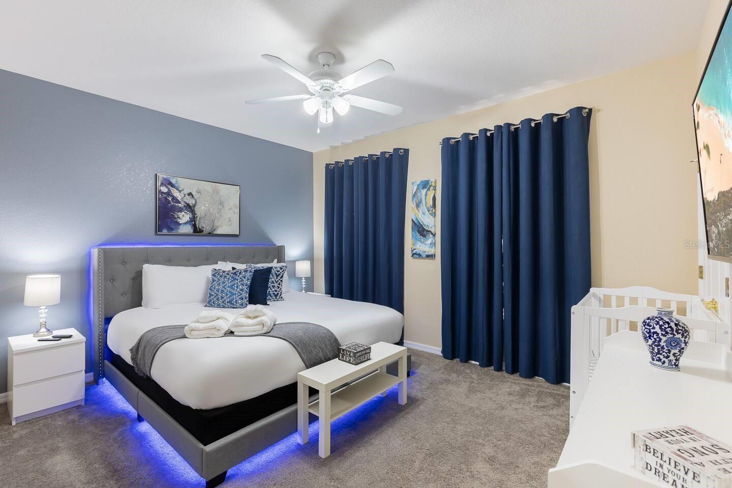 2433 CARAVELLE CIR, KISSIMMEE, FL, 34746