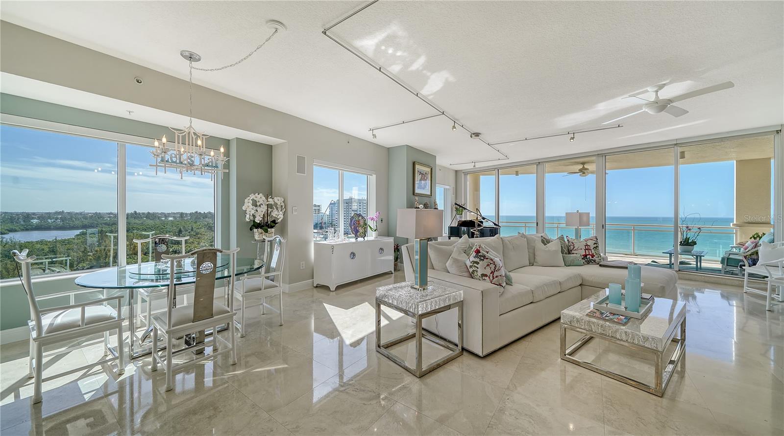 1300 BENJAMIN FRANKLIN DR #701, SARASOTA, FL, 34236