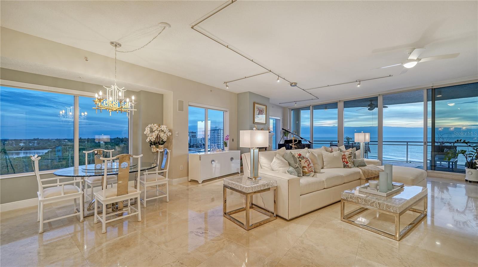 1300 BENJAMIN FRANKLIN DR #701, SARASOTA, FL, 34236