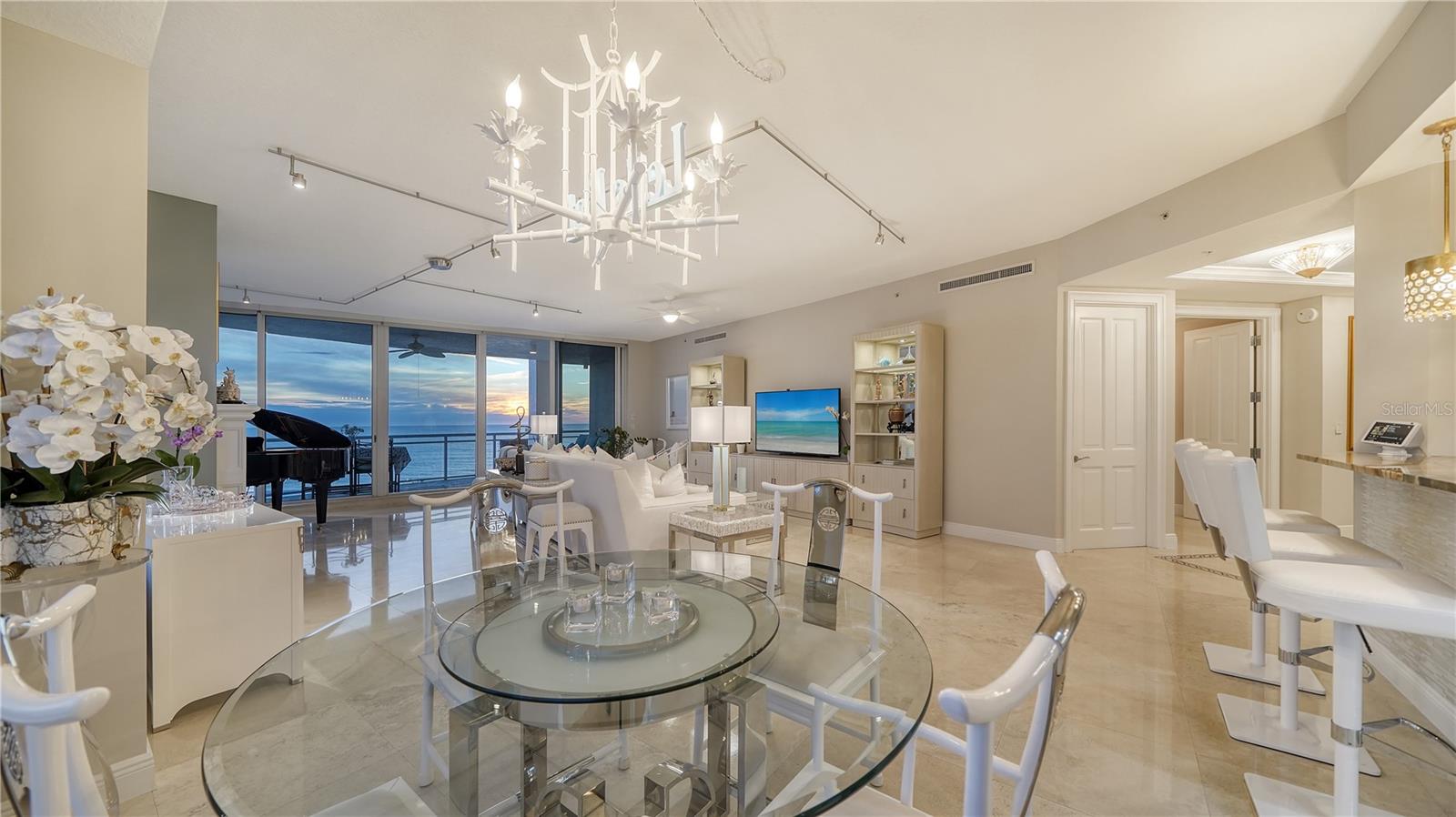 1300 BENJAMIN FRANKLIN DR #701, SARASOTA, FL, 34236