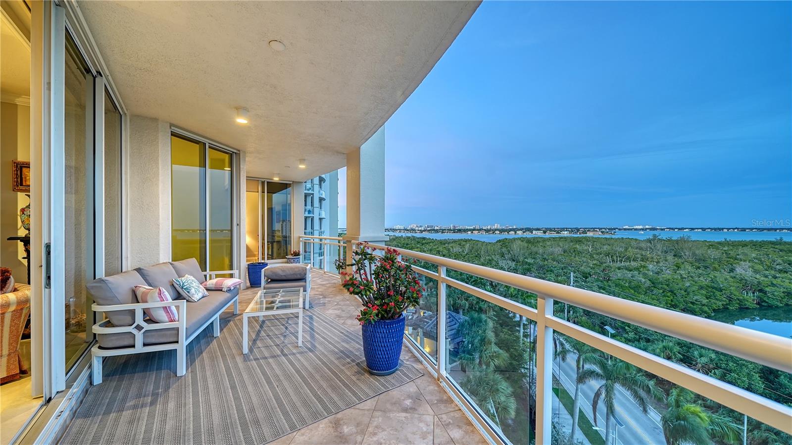 1300 BENJAMIN FRANKLIN DR #701, SARASOTA, FL, 34236