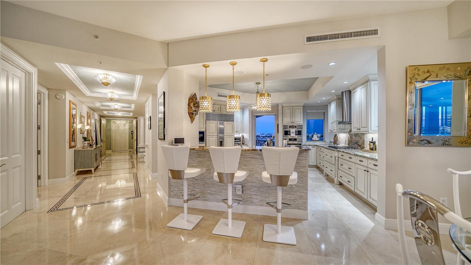1300 BENJAMIN FRANKLIN DR #701, SARASOTA, FL, 34236