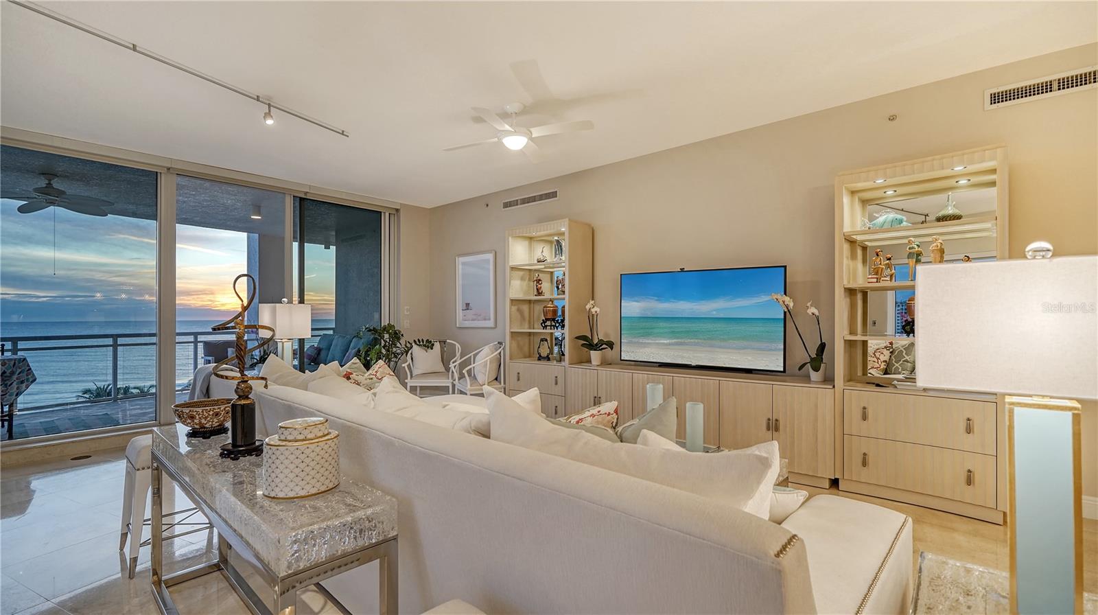 1300 BENJAMIN FRANKLIN DR #701, SARASOTA, FL, 34236
