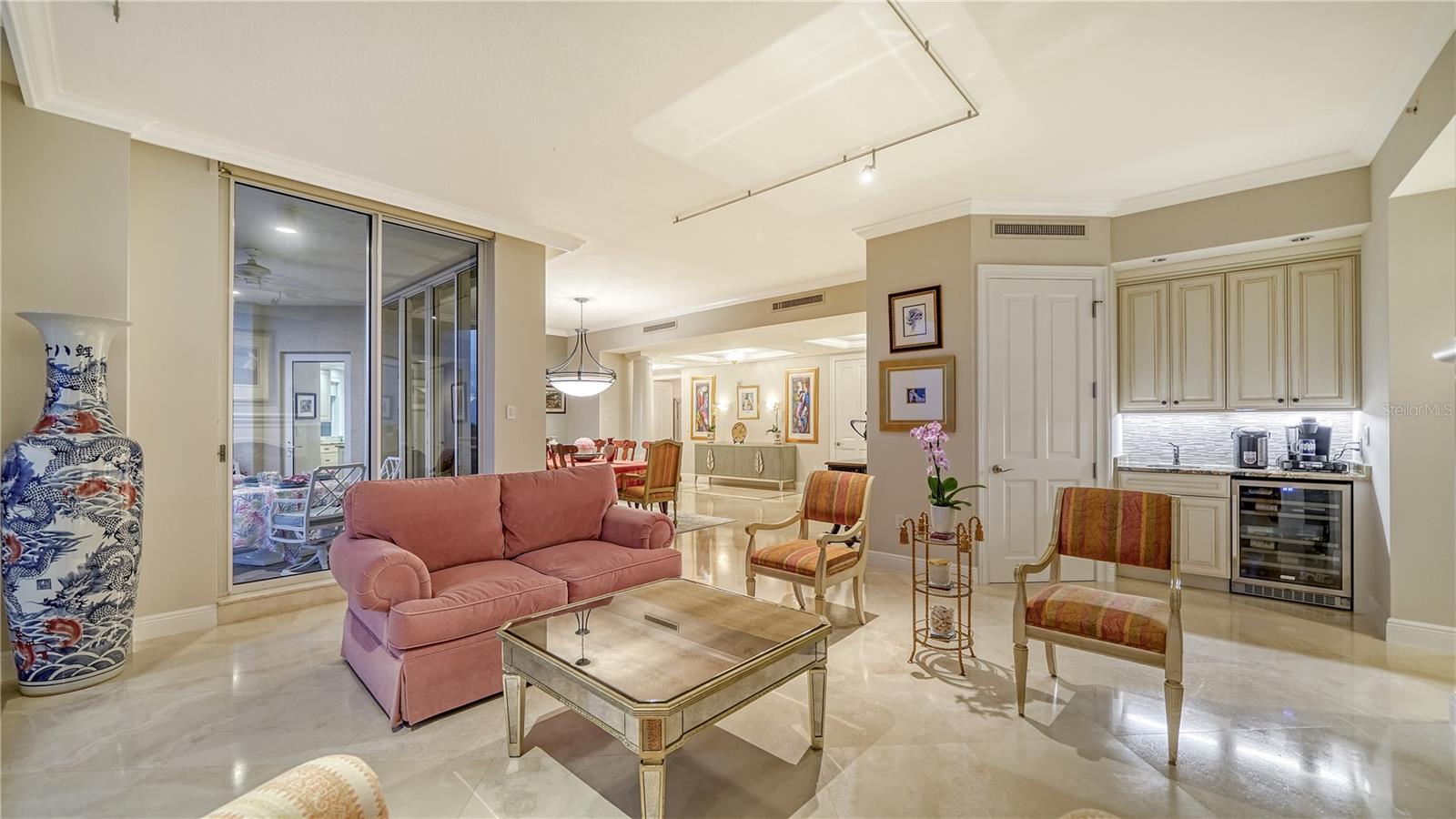 1300 BENJAMIN FRANKLIN DR #701, SARASOTA, FL, 34236