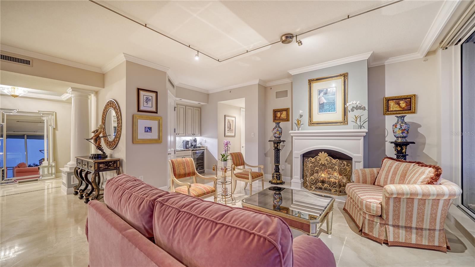 1300 BENJAMIN FRANKLIN DR #701, SARASOTA, FL, 34236