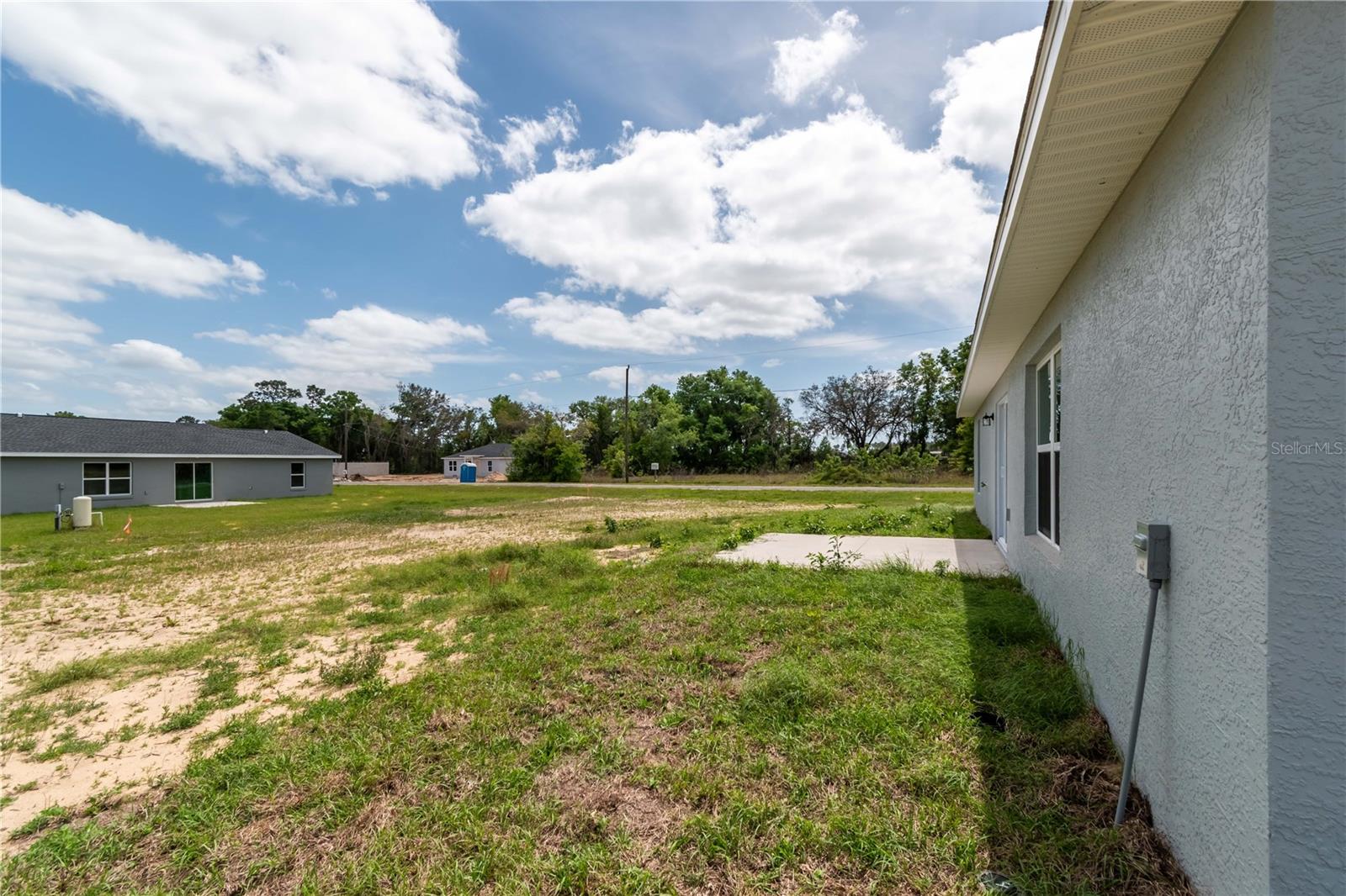 1 MALAUKA LOOP LN, OCKLAWAHA, FL, 32179