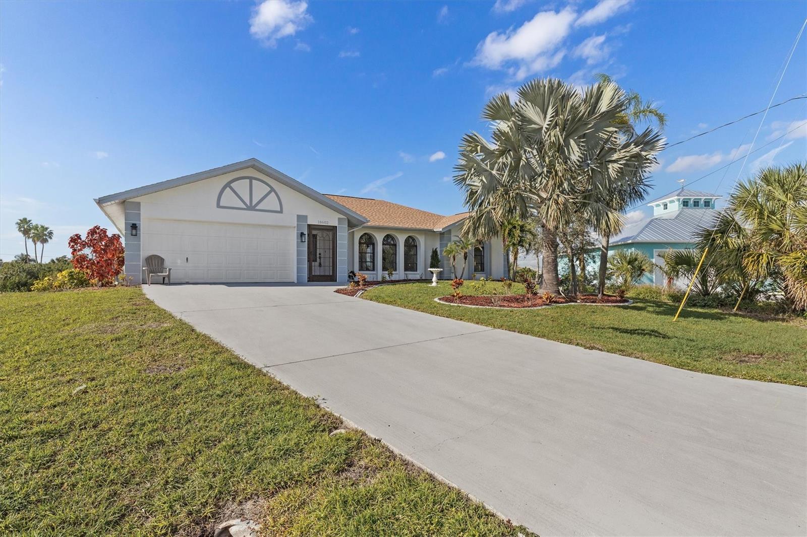 18602 AYRSHIRE CIR, PORT CHARLOTTE, FL, 33948
