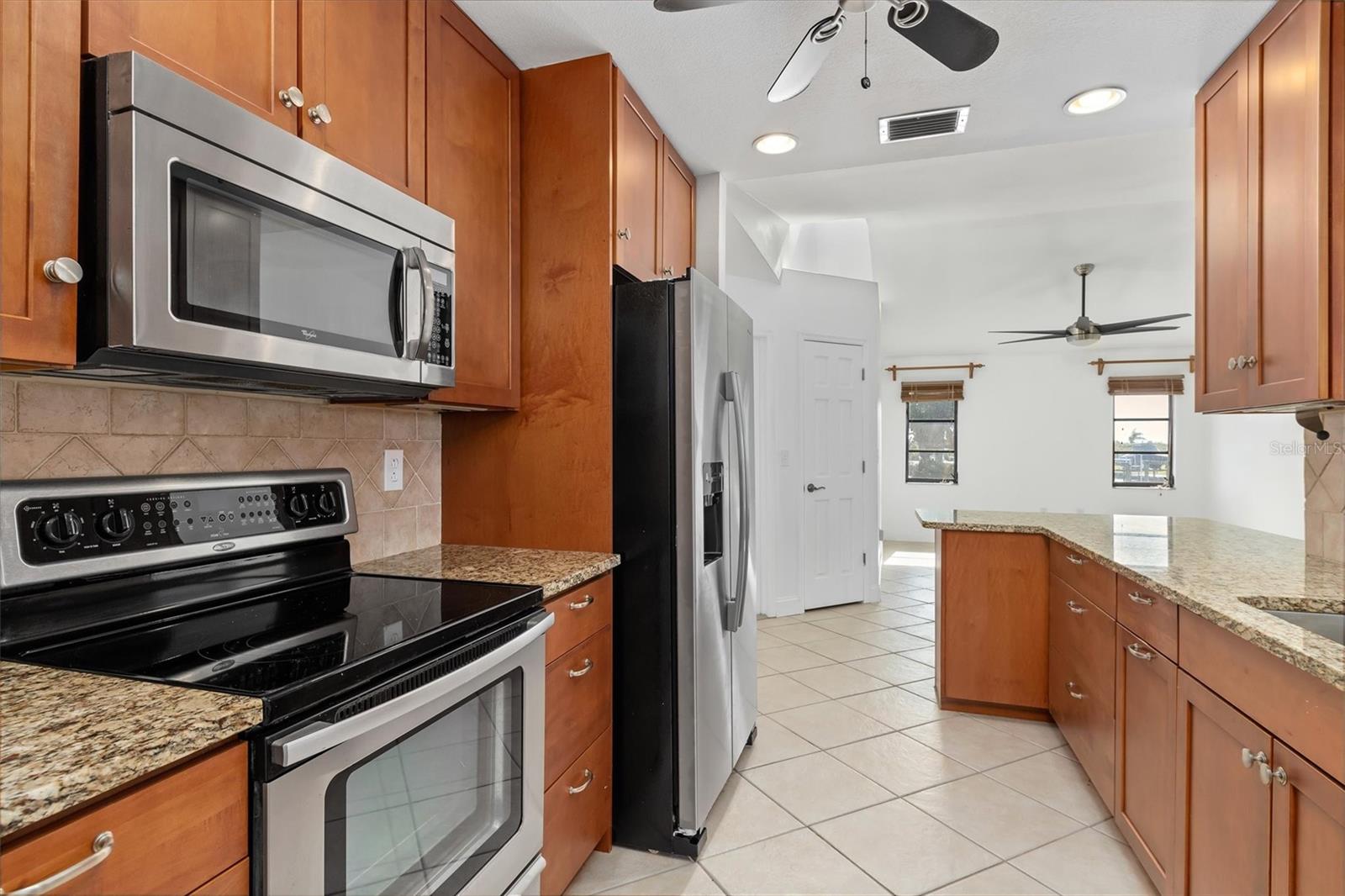 18602 AYRSHIRE CIR, PORT CHARLOTTE, FL, 33948